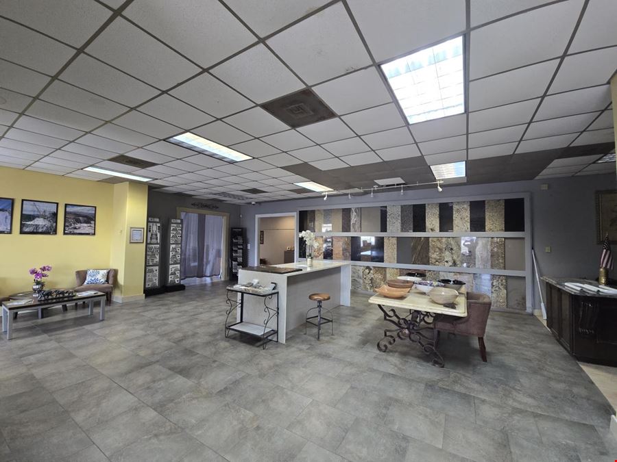 3235 Saratoga Blvd.