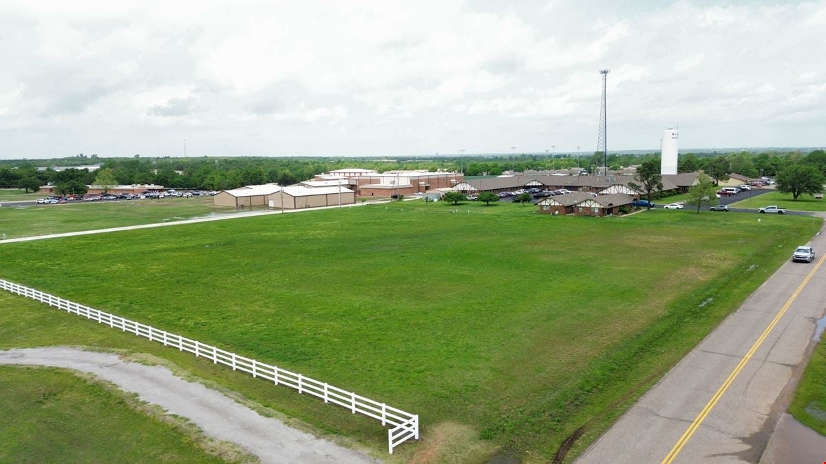 McLoud, Ok Commercial Property