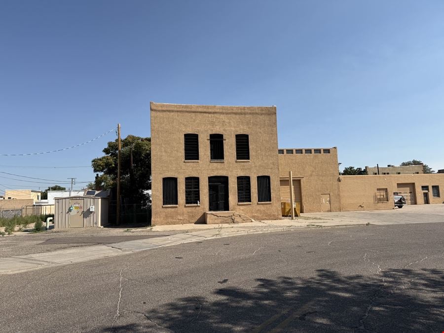 115 S Grand Ave