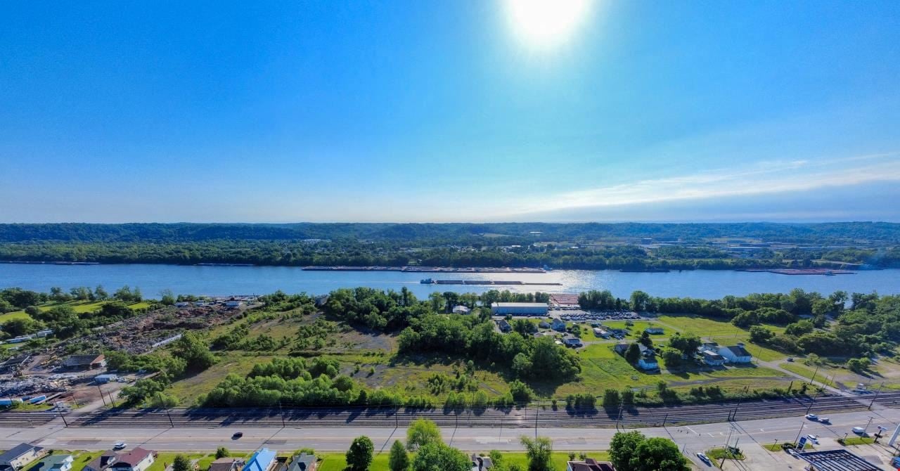 Permitted Riverfront Docking & Loading Site – 23.5+ AC