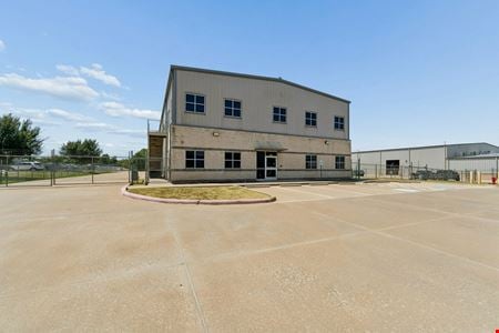 Preview of Industrial space for Rent at 2851 S Council Rd