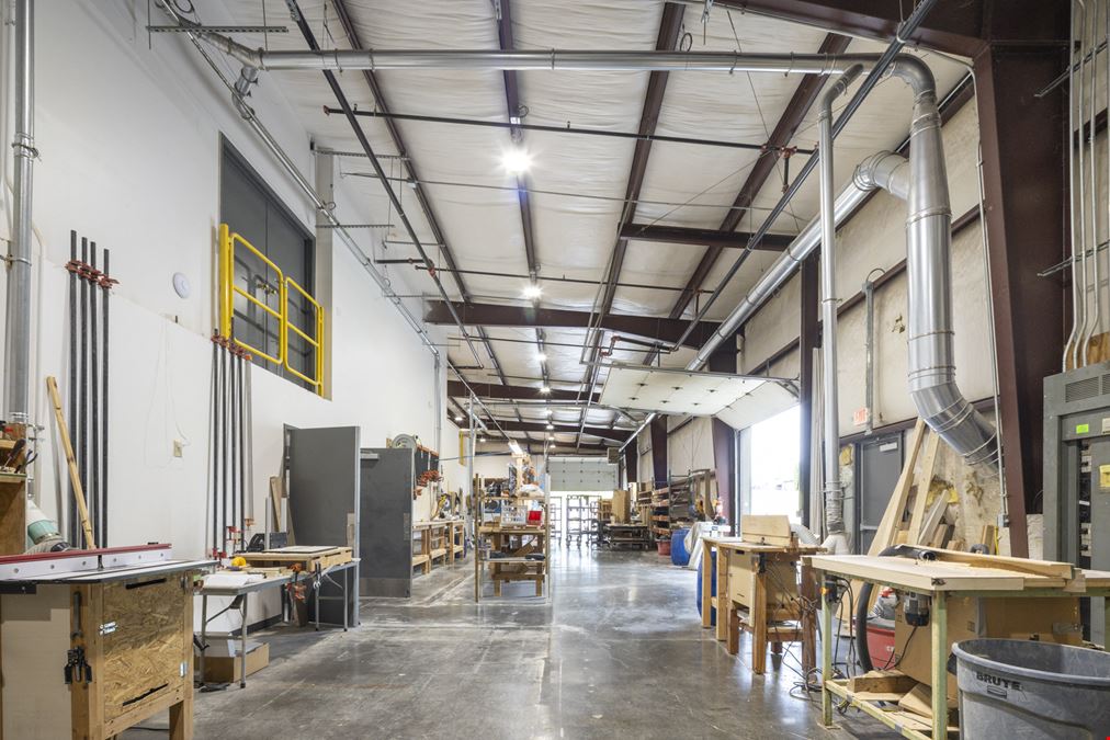 7,000 SF Industrial Space FOR LEASE in Nicholasville, KY