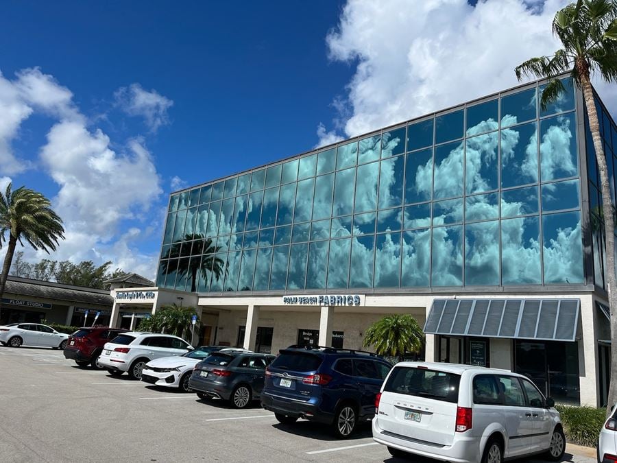 Loggerhead Plaza