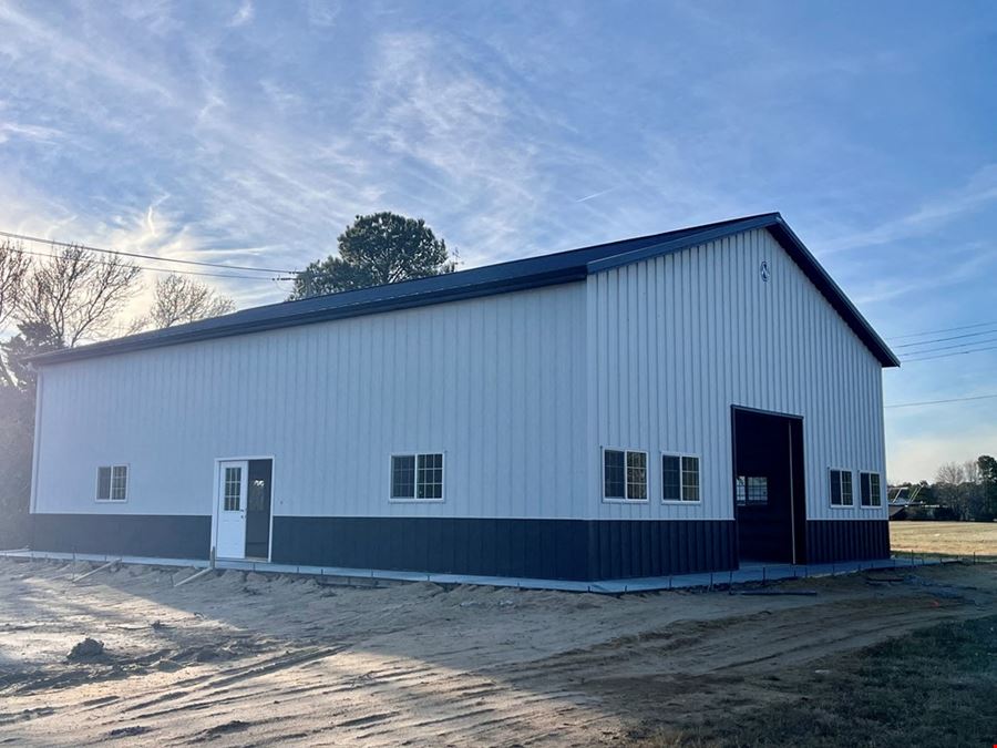 3516 Main St
