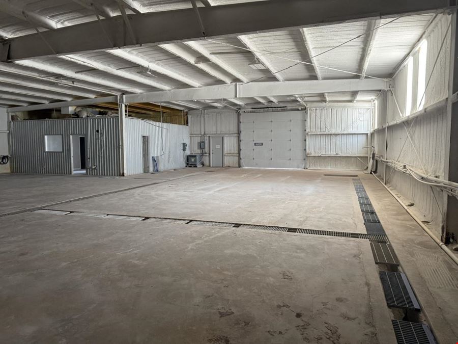 906 E 66th St- Back Building
