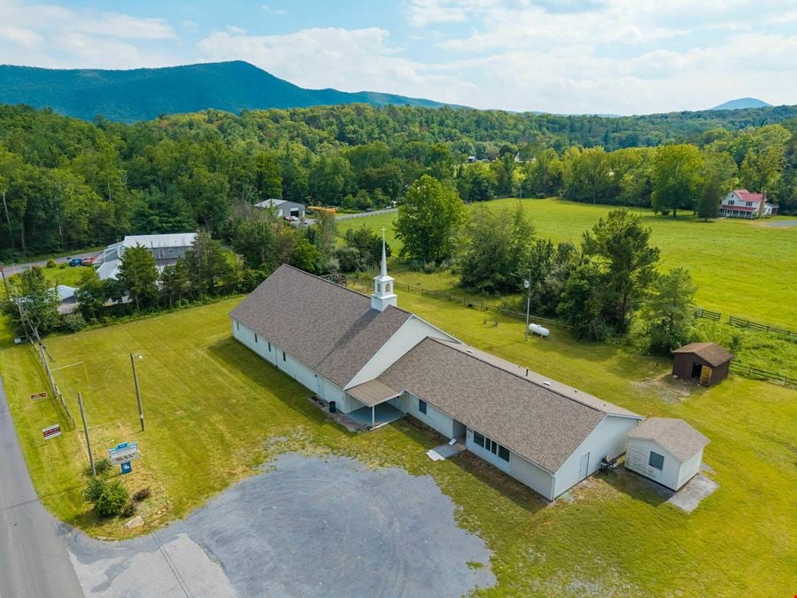 Spacious Multipurpose Facility on 1.38 Acres in Fort Valley, VA