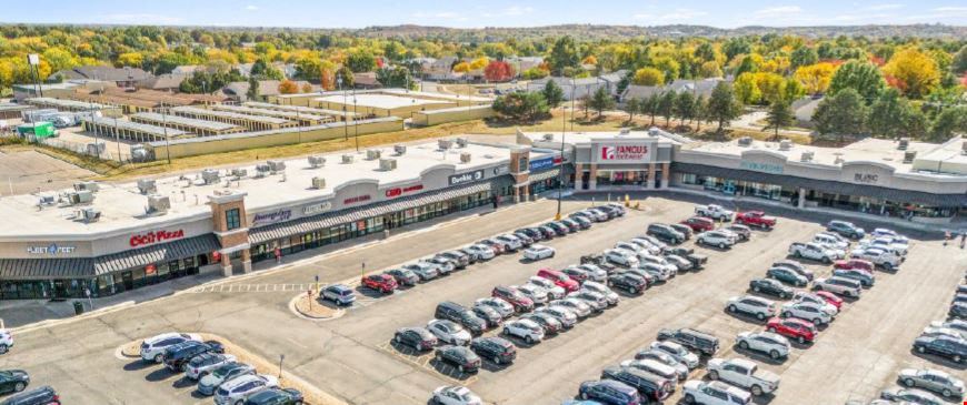 West Ridge Plaza