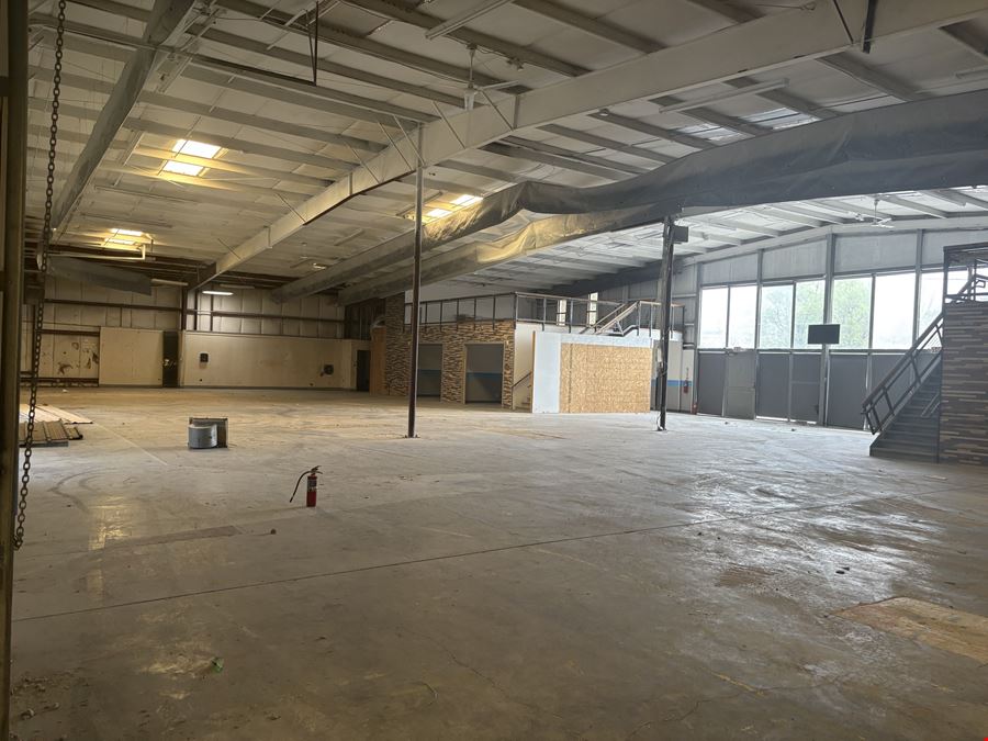 136 Industrial Dr