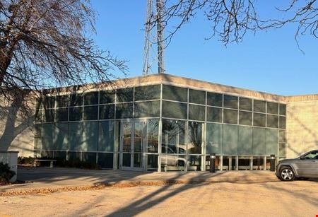 Preview of Retail space for Rent at 4371 Venture Dr.