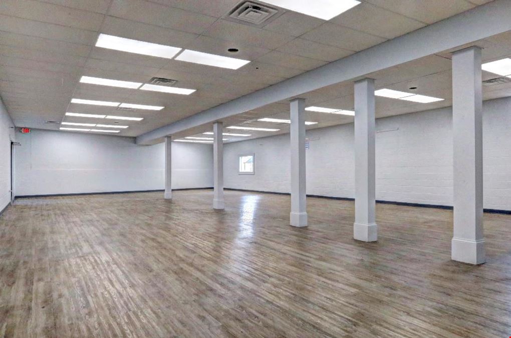 Retail/Warehouse Facility