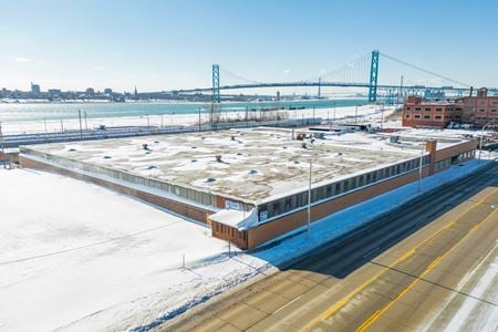 Preview of Industrial space for Rent at 2121 W Fort St