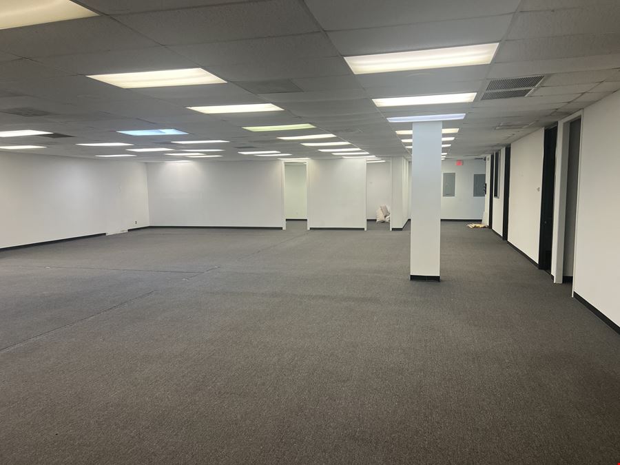 Vantage Parkway Center