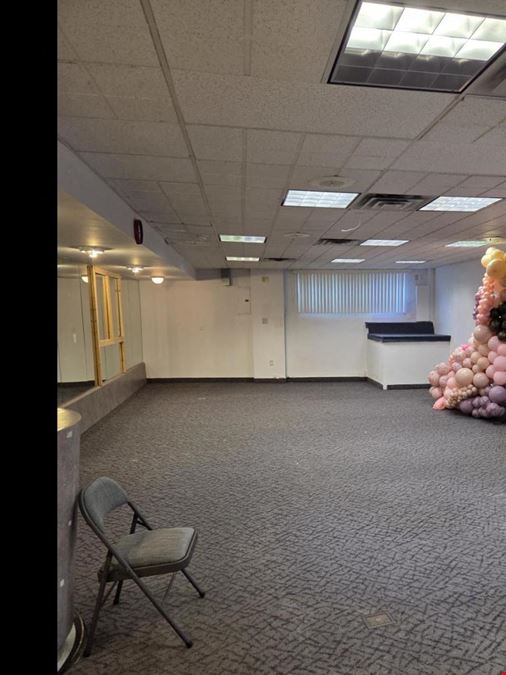 2735 Henry Hudson Pkwy