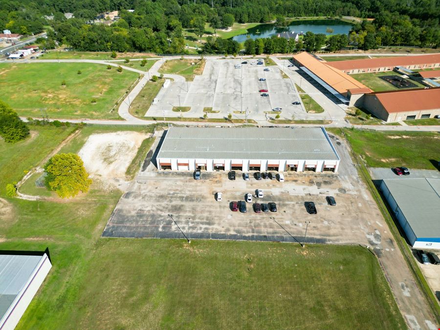 440 N Eastman Rd
