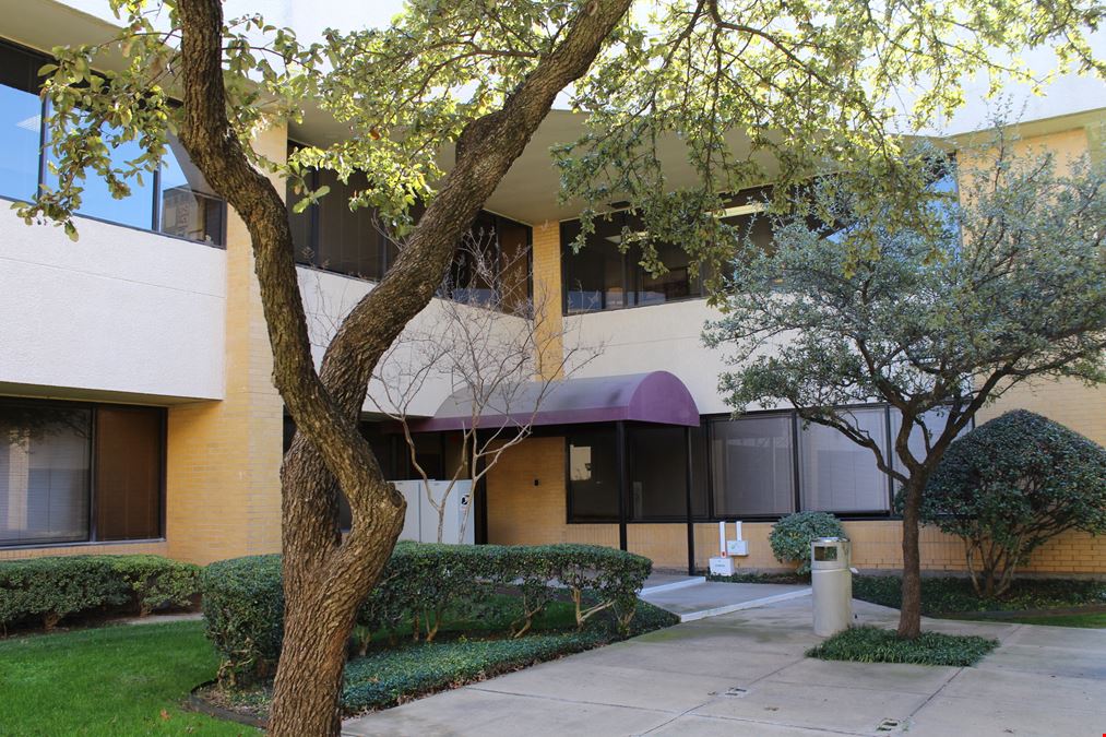 6310-6420 Southwest Blvd