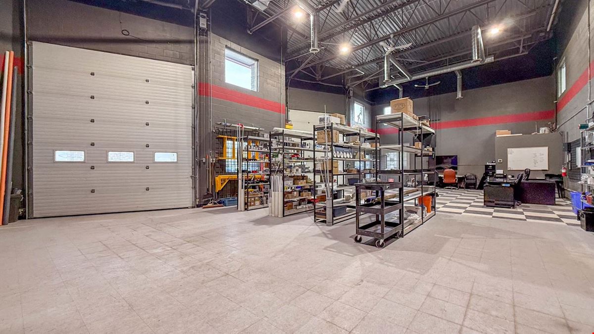 Double Industrial Strata Unit 