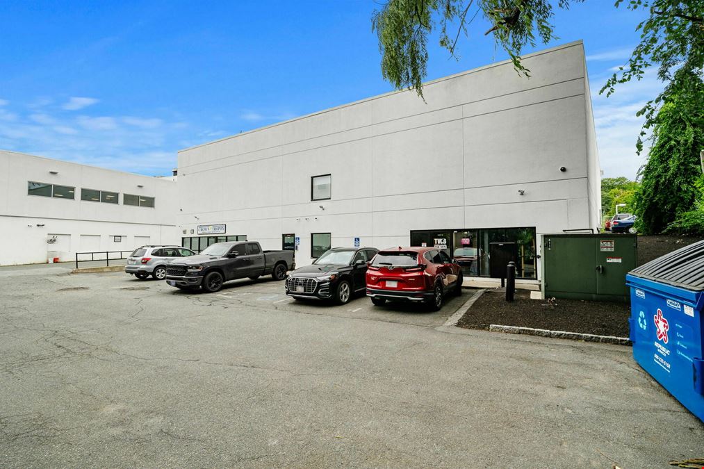 Prime Visibility, Value Pricing: Renovated Retail Space at 1 Sylvan St, Peabody