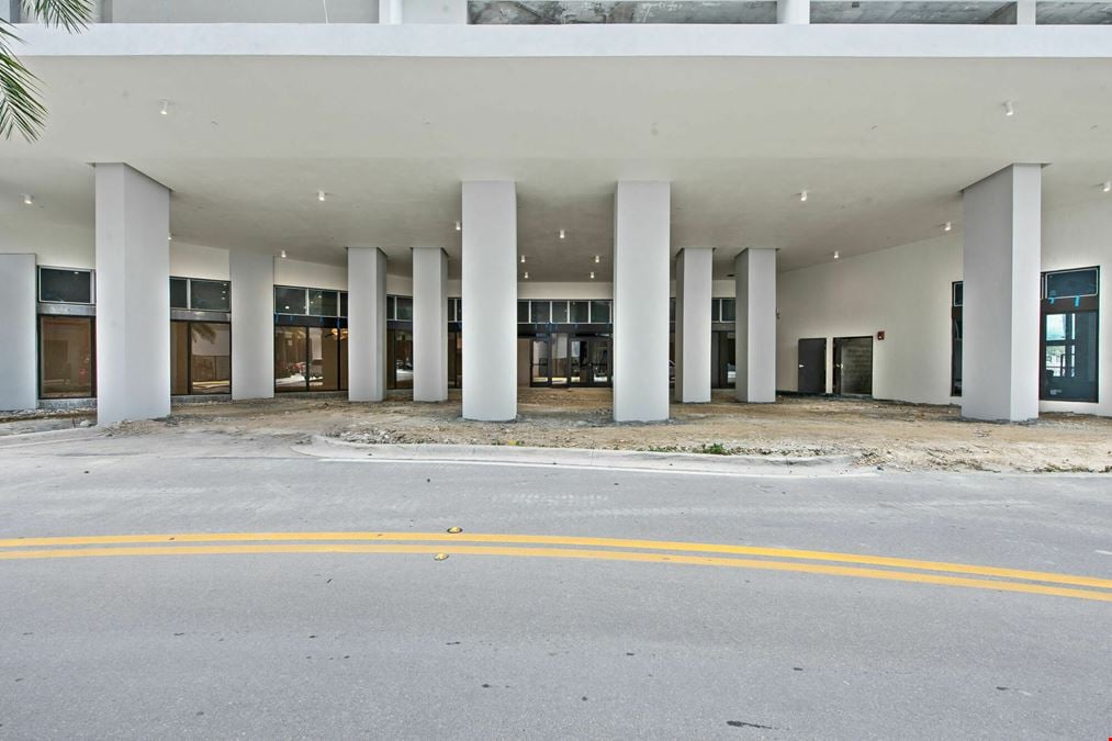 16375 Biscayne Blvd