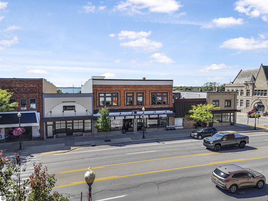 117 N Mitchell Street, Cadillac, MI, 49601