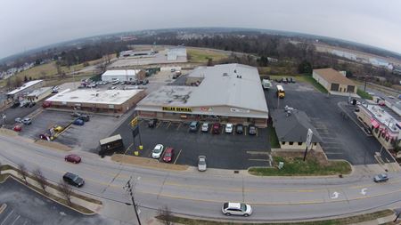 Preview of Retail space for Rent at 712 Rear West Pearce Blvd.