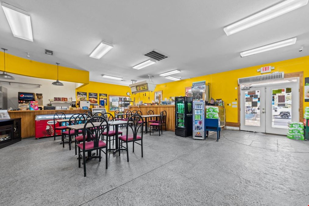 Farmers Market Deli, Convenient Store, and Fuel