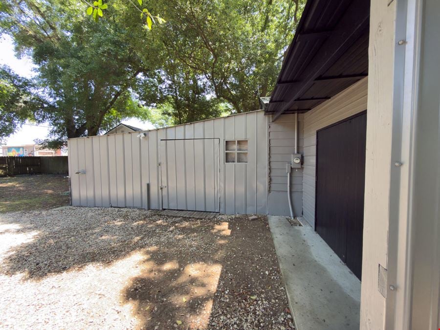 HC/LI Zoned Warehouse Near Downtown Pensacola