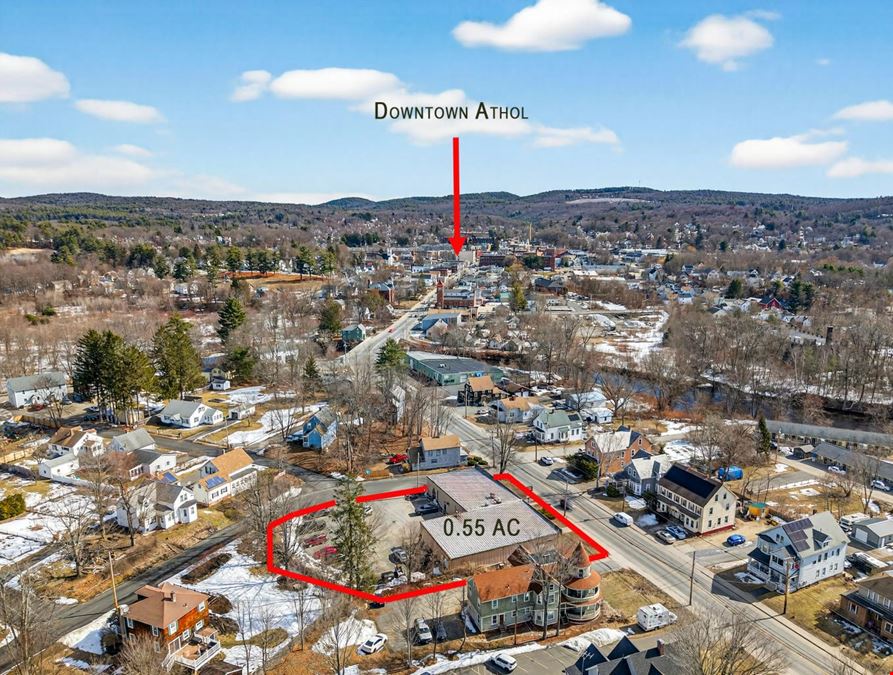 123 S Main St, Athol