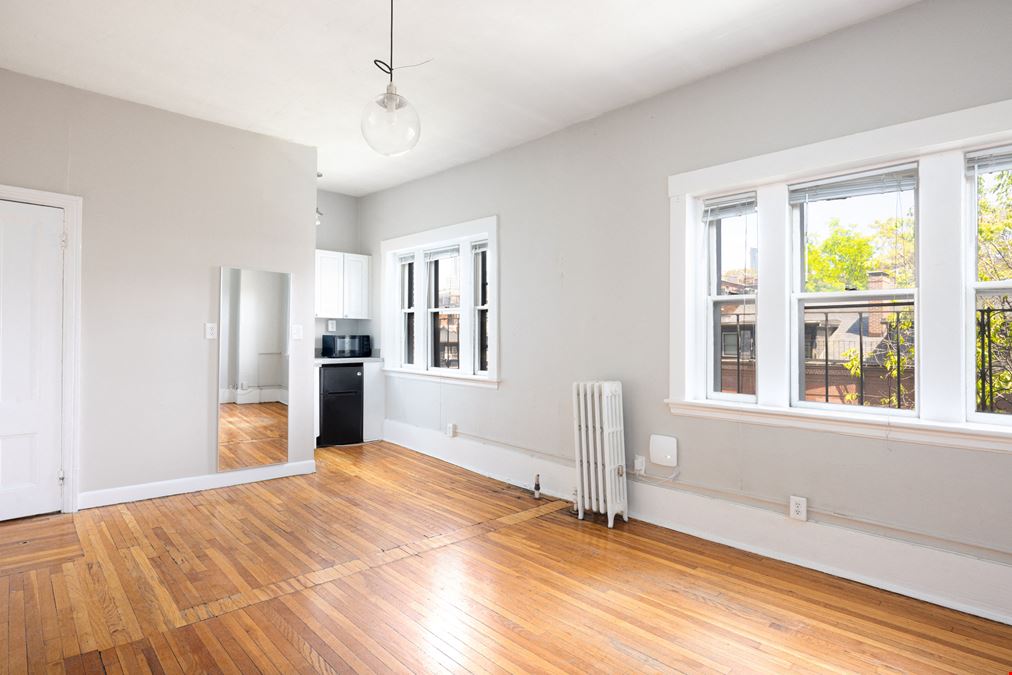 Beacon Hill | 9-Unit Value-Add Multifamily Asset