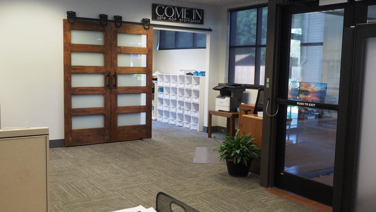 Office/Retail For Sale in Havelock