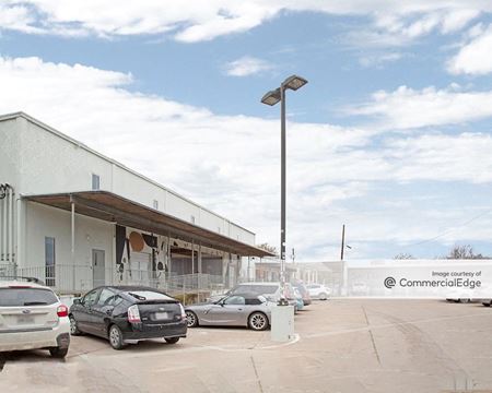 Preview of Retail space for Rent at 916 Springdale Road