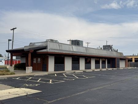 Preview of Retail space for Rent at 1640 North Glenstone Avenue