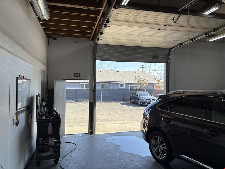 1416 W Ainsworth Ave
