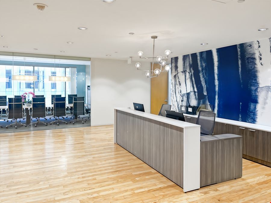 Regus - Glendale - Brand Blvd