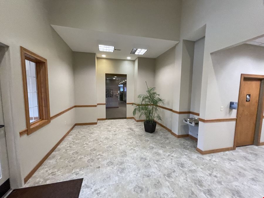Chestnut Hills Office Building