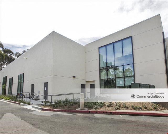 Barnes Canyon Center