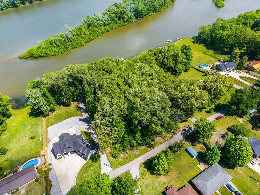 Lakeview Dr