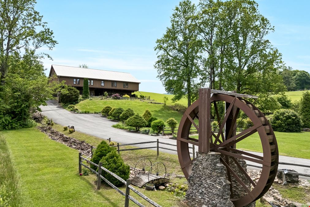 The Barn Event Center of the Smokies