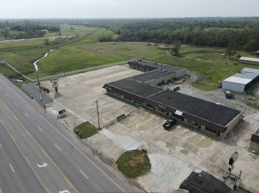 Community Park Shopping Center