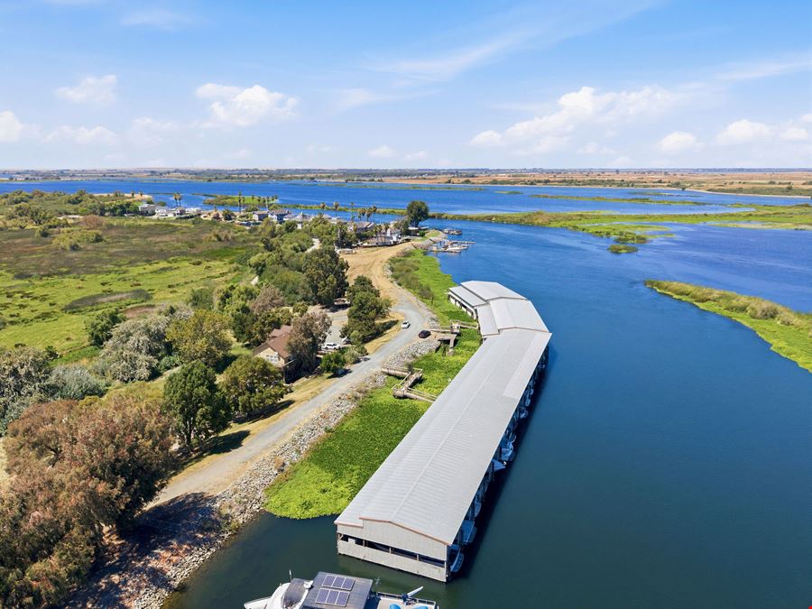 Willowest Marina