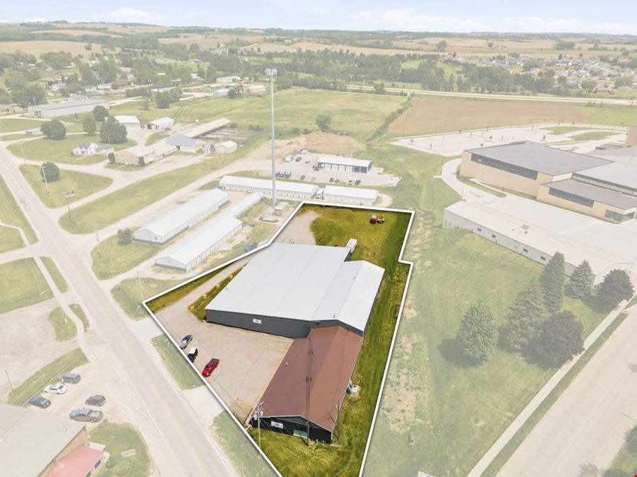 301 Old Dubuque Rd