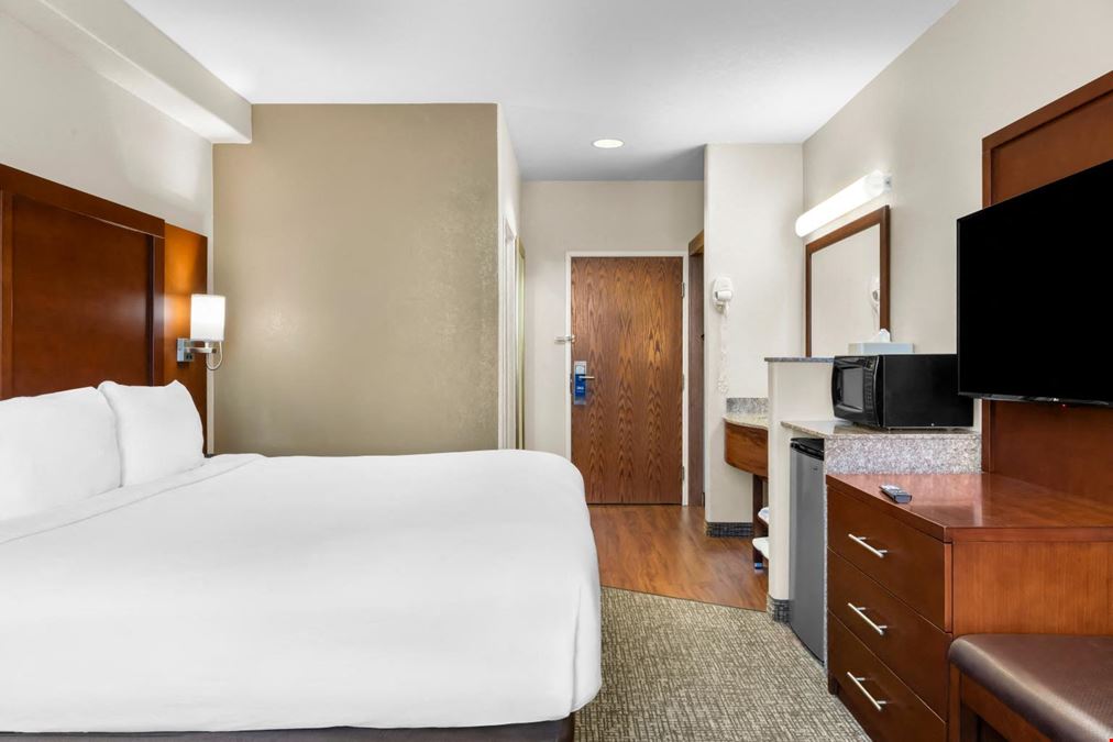 Comfort Inn & Suites Riverton