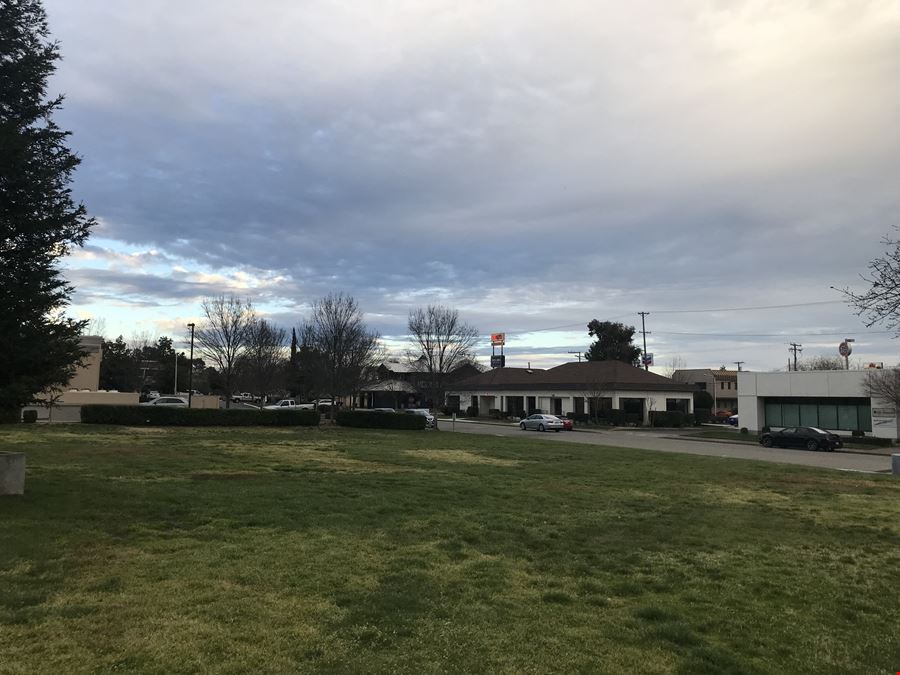 Hemsted & Knollcrest Lots