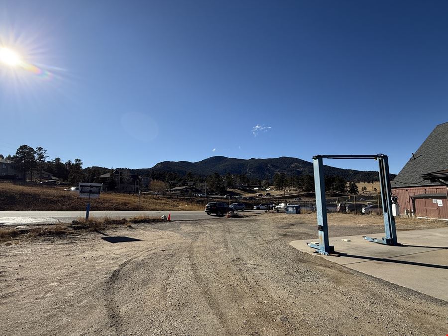 Evergreen Parkway 2 Auto/Service Buildings | 23K VPD | Owner/User or Investment