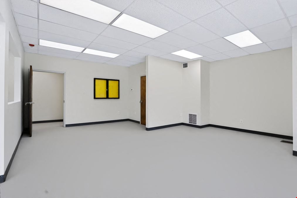 Stand Alone Office Building For Sale / For Lease