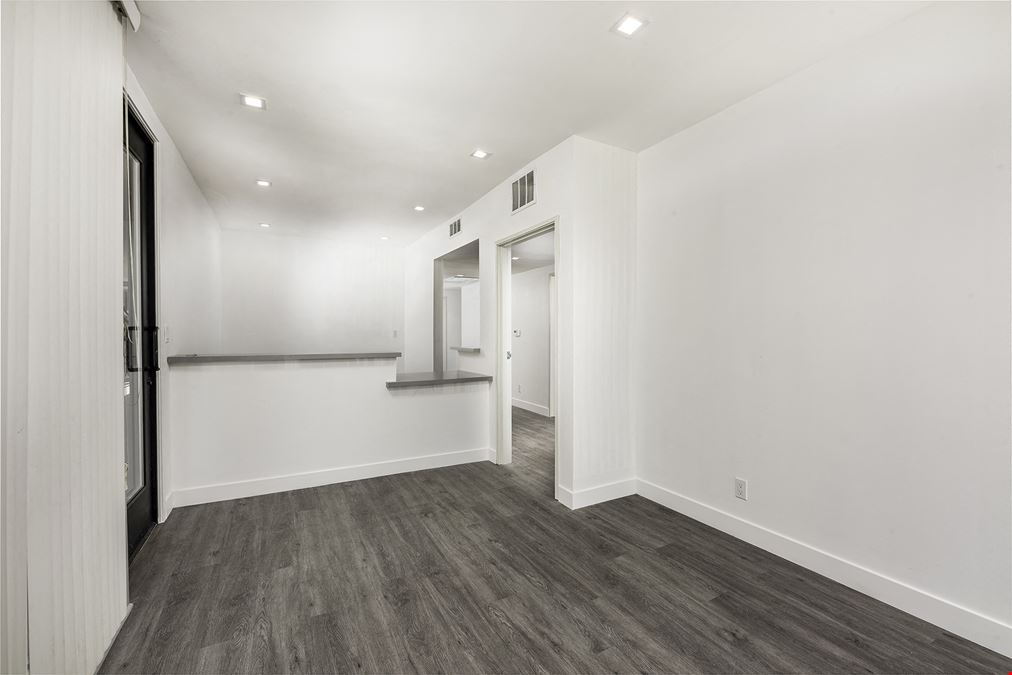 2777 Pacific Ave