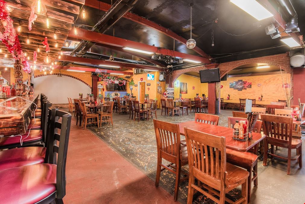 Newly Remodeled Bar/Restaurant in Zillah, WA
