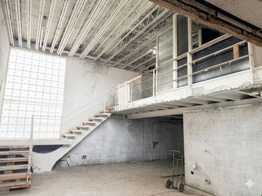 ±9,193 SF COMMERCIAL SHELL SPACE
