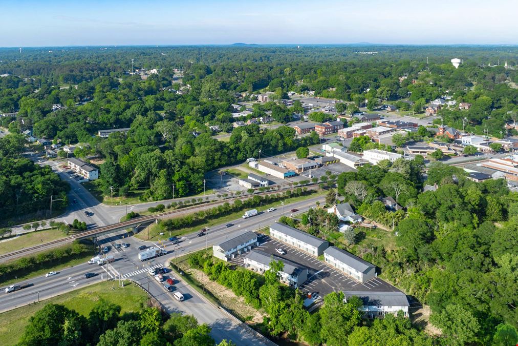 The 28 at Mount Holly