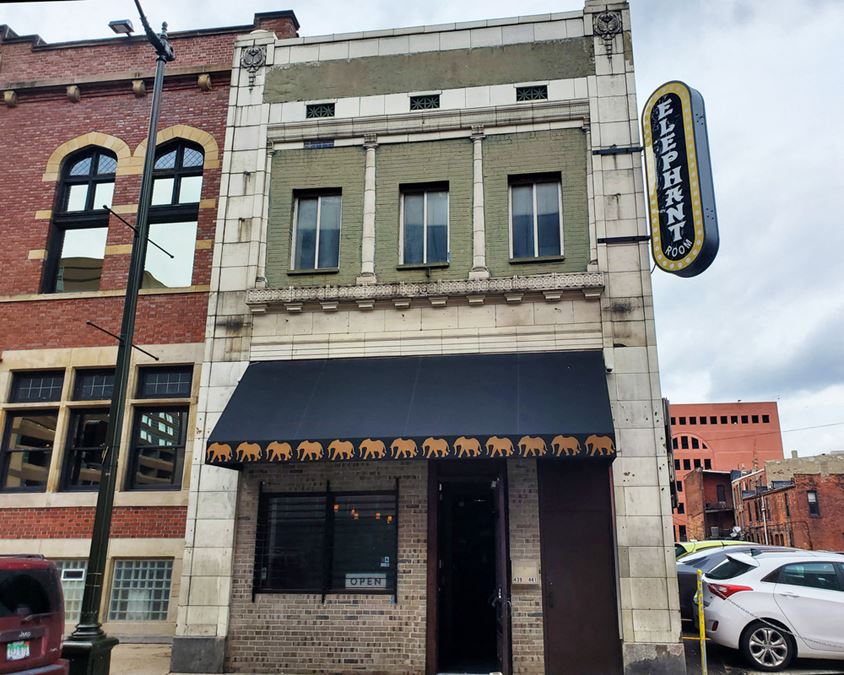 439 E Congress, Office Space