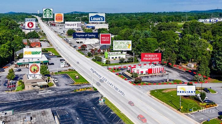 ±3,625-SF Restaurant with a Drive-Thru in Place and Direct Access to Highway 153